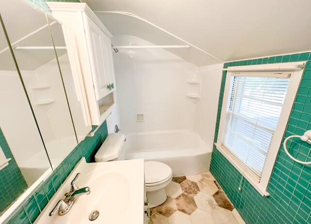 2223 Banbury Road Kalamazoo, MI 49001 - Photo 15 of 15 15