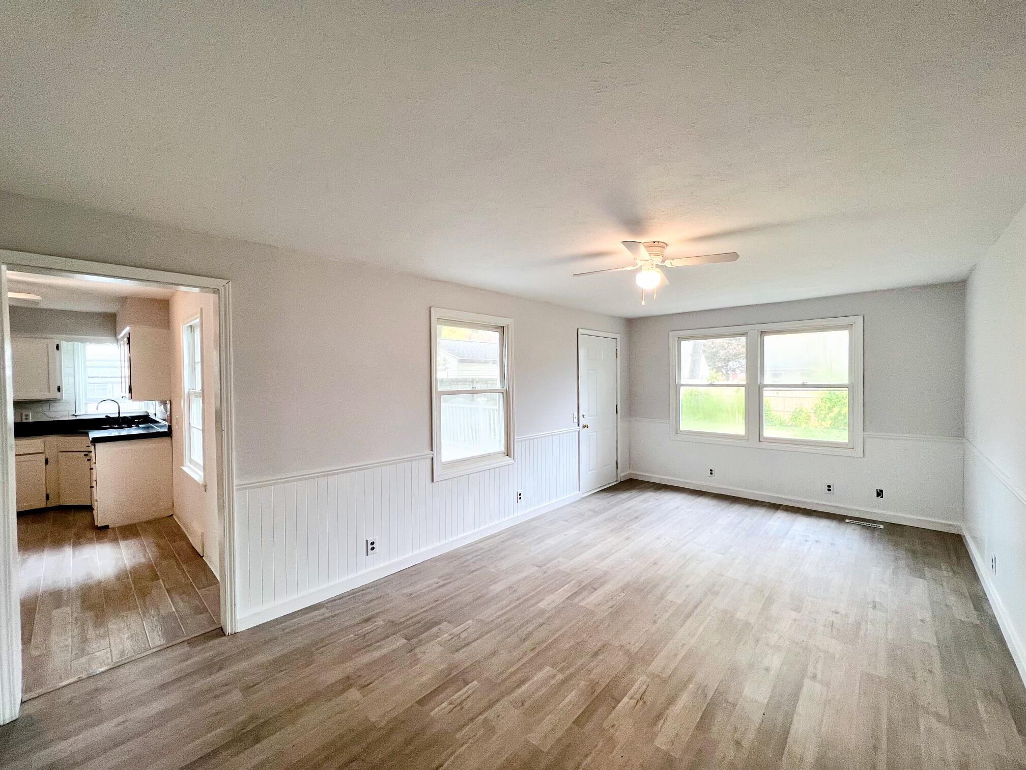 2223 Banbury Road Kalamazoo, MI 49001 - Photo 8 of 15 8