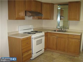 821 West Ritner Street Philadelphia, PA 19148 - Photo 4 of 8 Kitchen