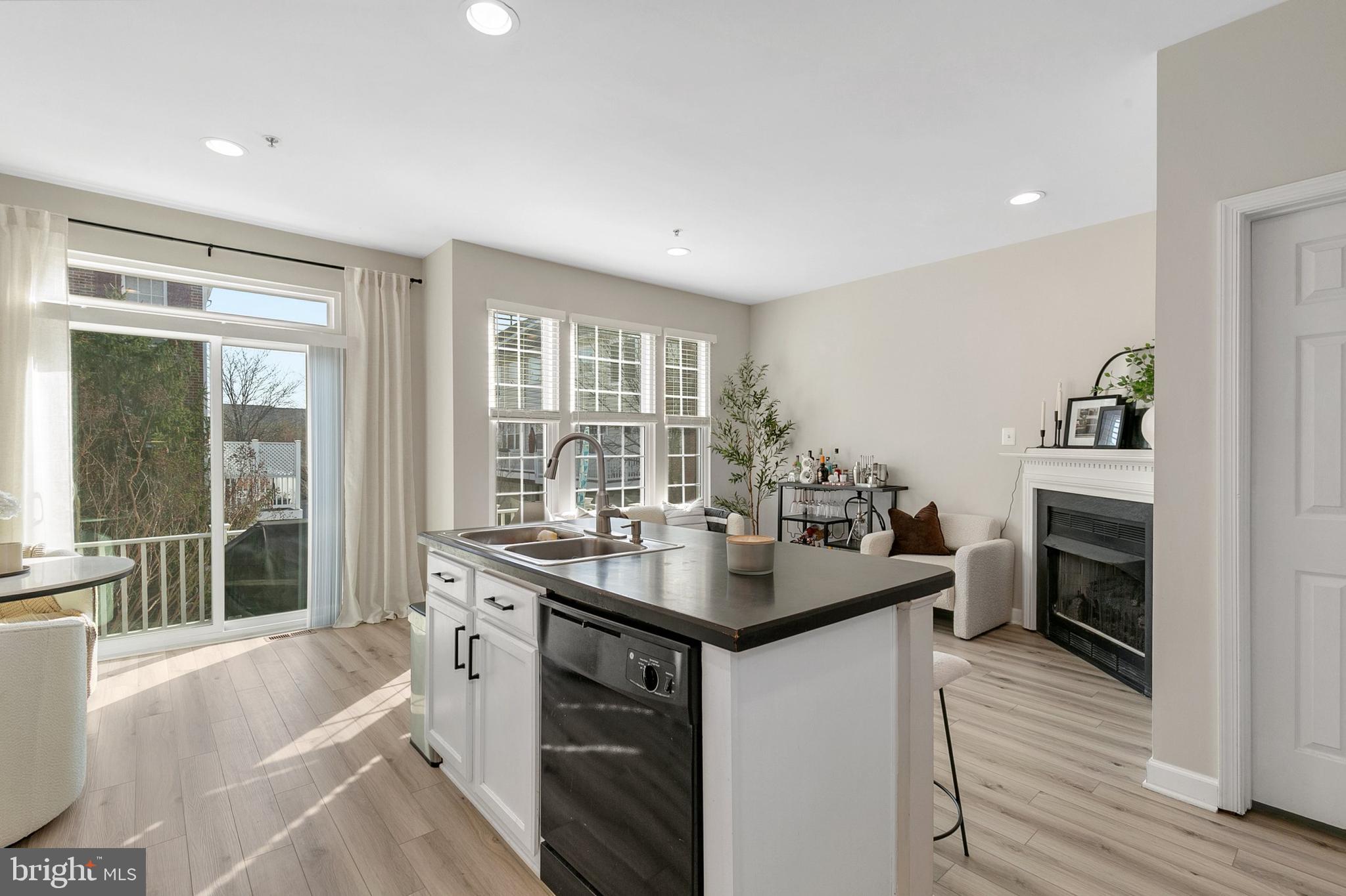 709 Gaither Road Rockville, MD 20850 - Photo 15 of 51