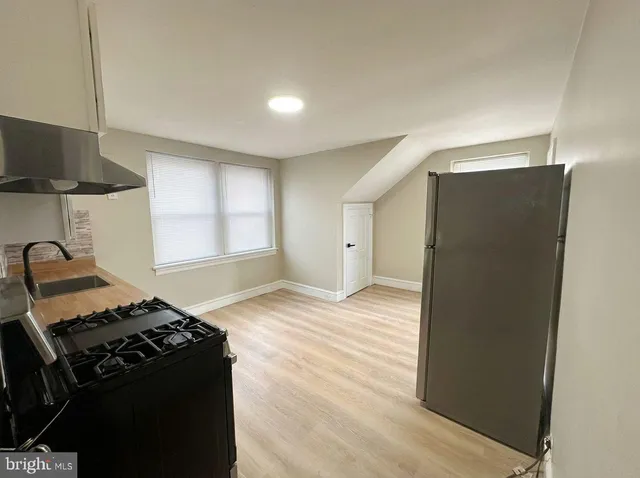 $1,800 | 1109 West James Street, Unit 2, Norristown, PA 19401