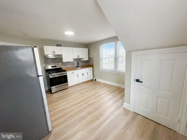 $1,800 | 1109 West James Street, Unit 2, Norristown, PA 19401