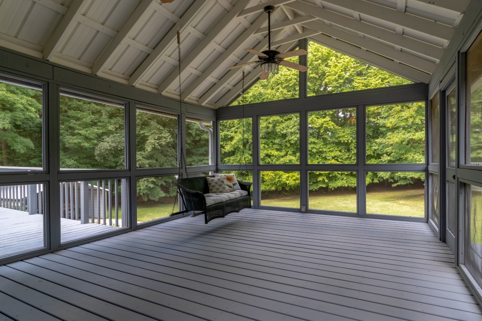 655 Knox Road Chapmansboro, TN 37035 - Photo 3 of 52 Gallery Image 3