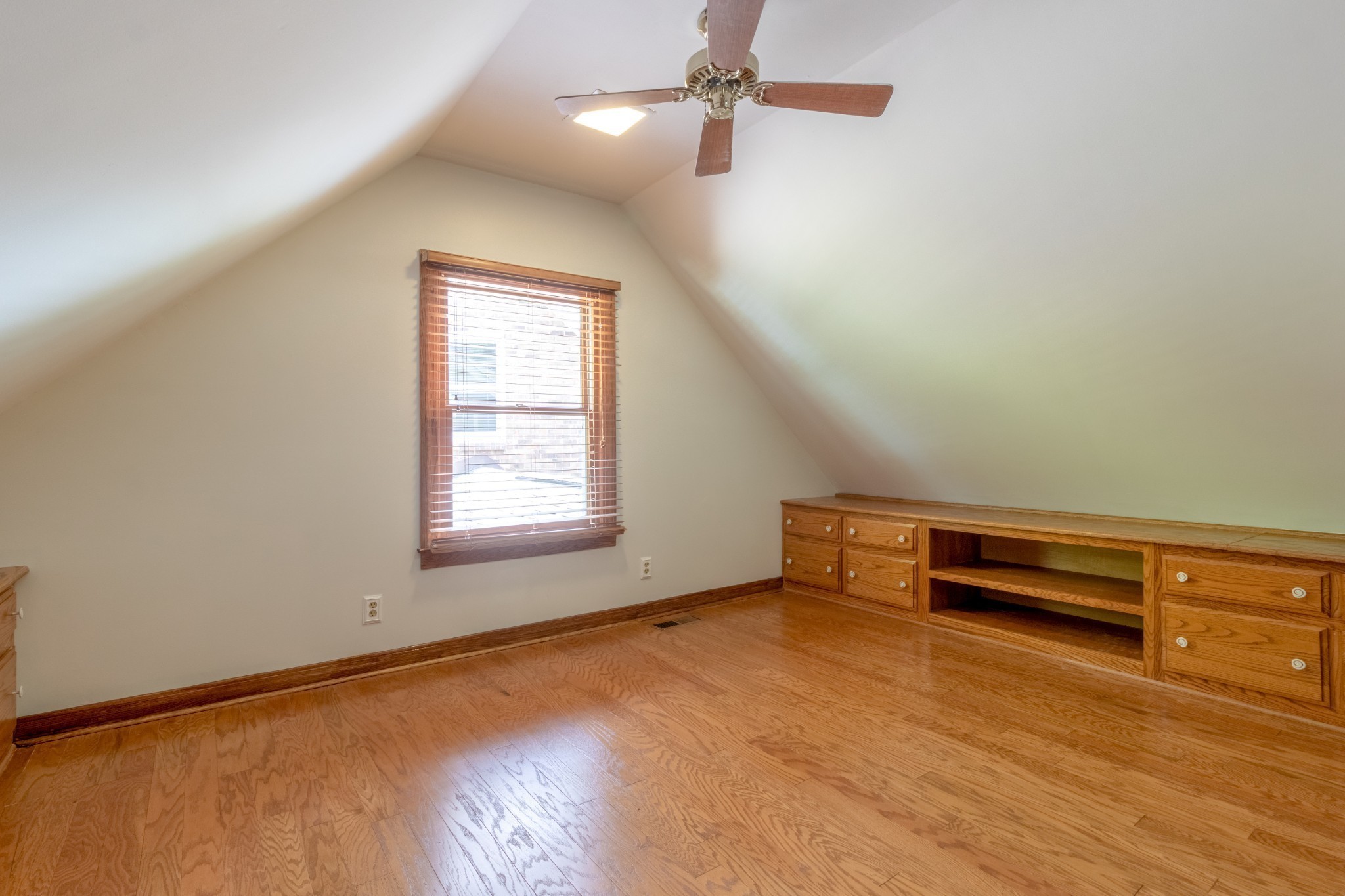 655 Knox Road Chapmansboro, TN 37035 - Photo 44 of 52 Gallery Image 44