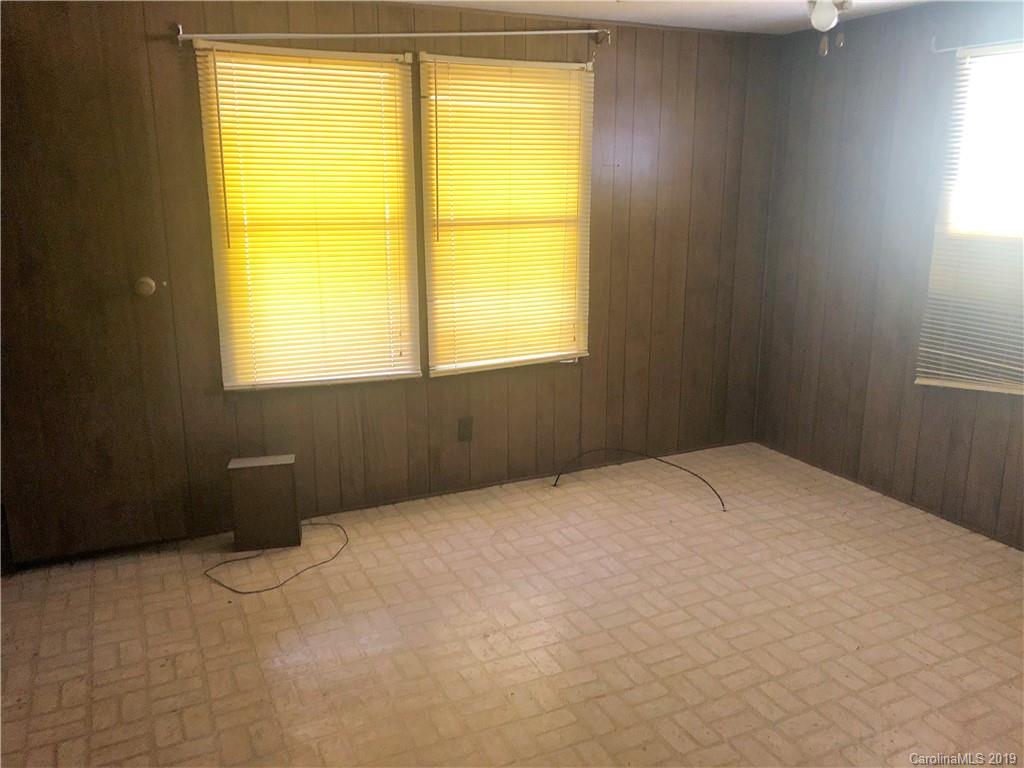 3217 Rhyne Street Gastonia, NC 28056 - Photo 8 of 12 Gallery Image 8