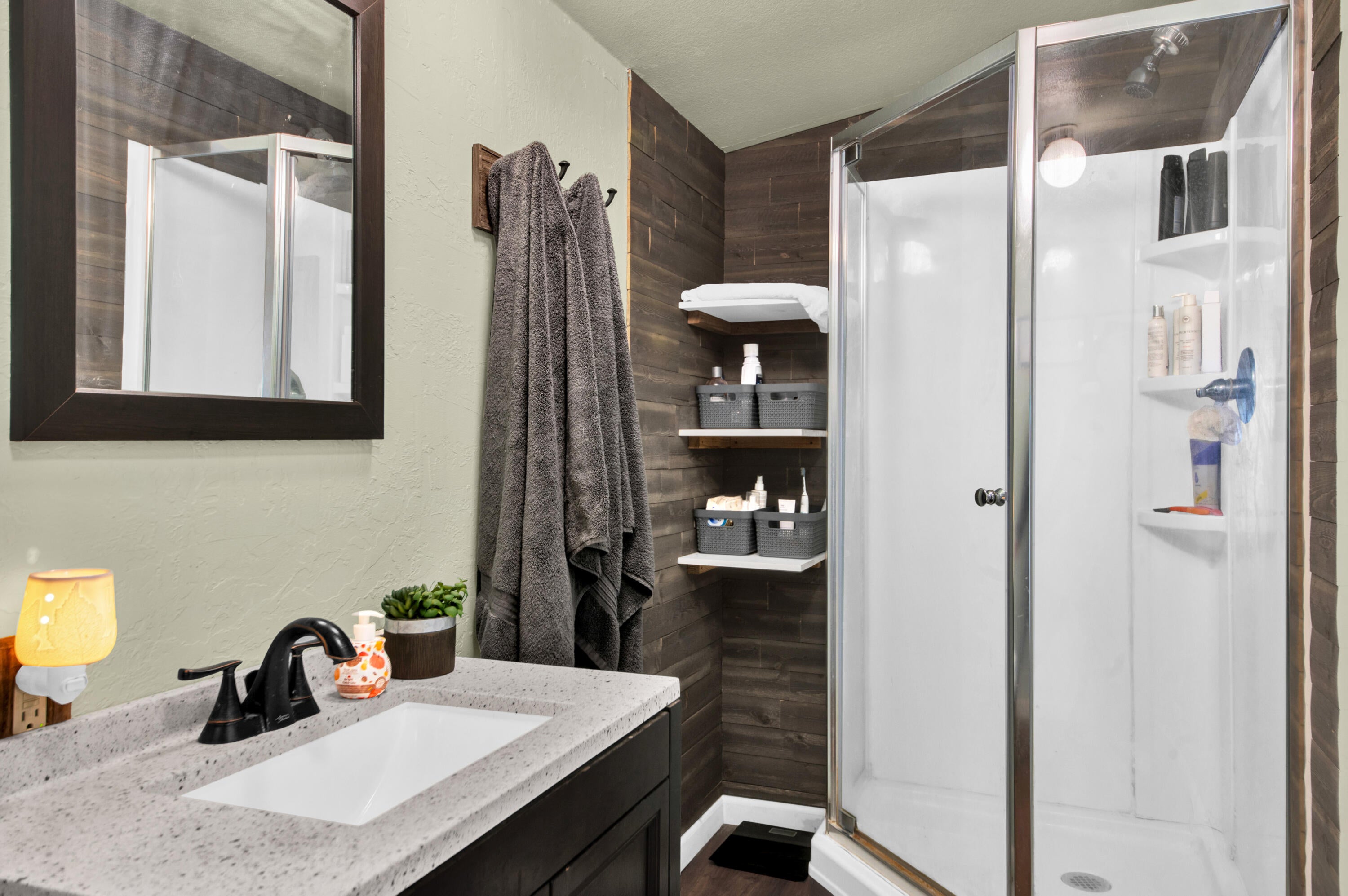 16968 Jacinto Road Bend, OR 97707 - Photo 17 of 40 16968JacintoRd-17