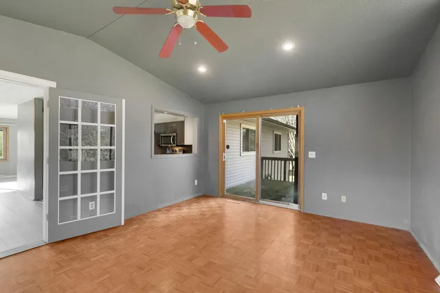 $330,000 | 6 Clover Court, St. Cloud, MN 56301