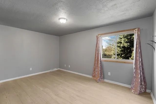 $330,000 | 6 Clover Court, St. Cloud, MN 56301