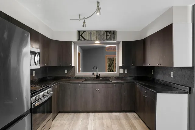 $330,000 | 6 Clover Court, St. Cloud, MN 56301