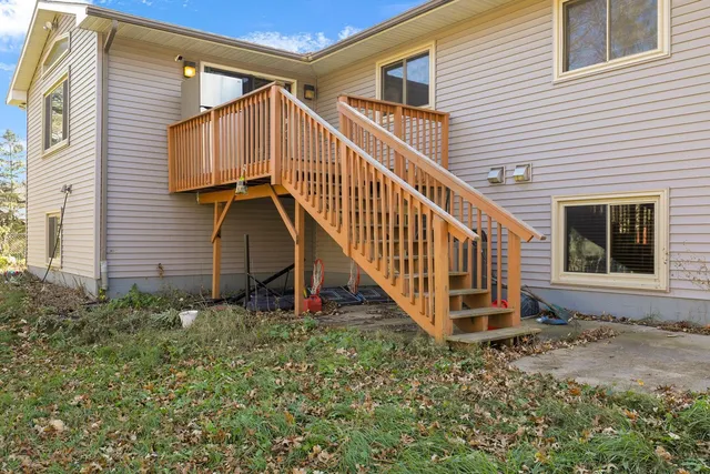 $330,000 | 6 Clover Court, St. Cloud, MN 56301