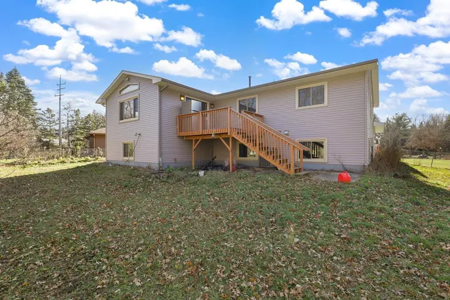 $330,000 | 6 Clover Court, St. Cloud, MN 56301