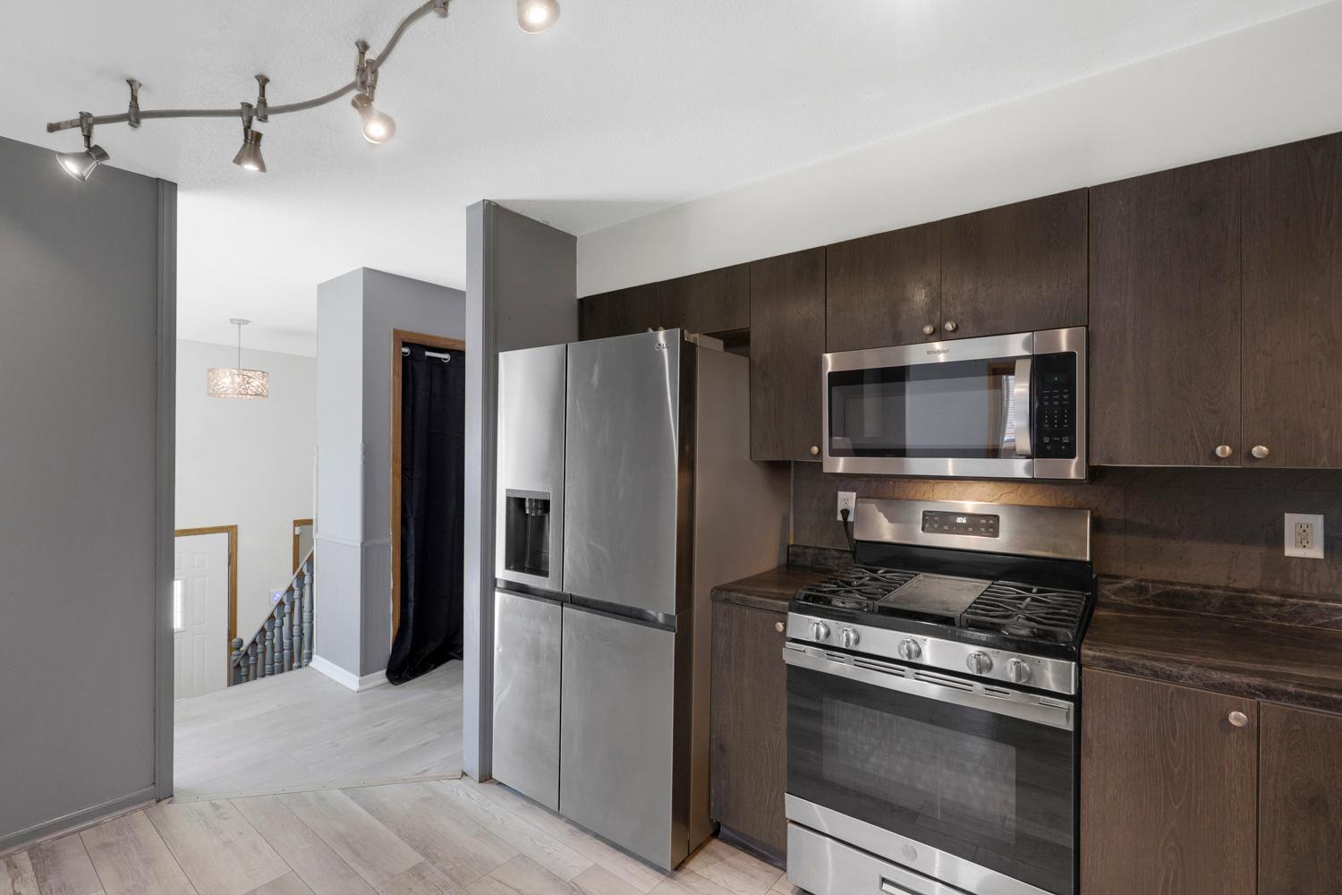 6 Clover Court St. Cloud, MN 56301 - Photo 4 of 45