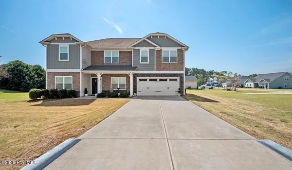 $395,000 | 100 Glasgow Lane, La Grange, NC 28551