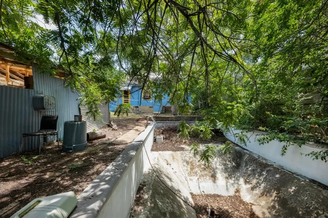 $650,000 | 1502 Wethersfield Road, Austin, TX 78703