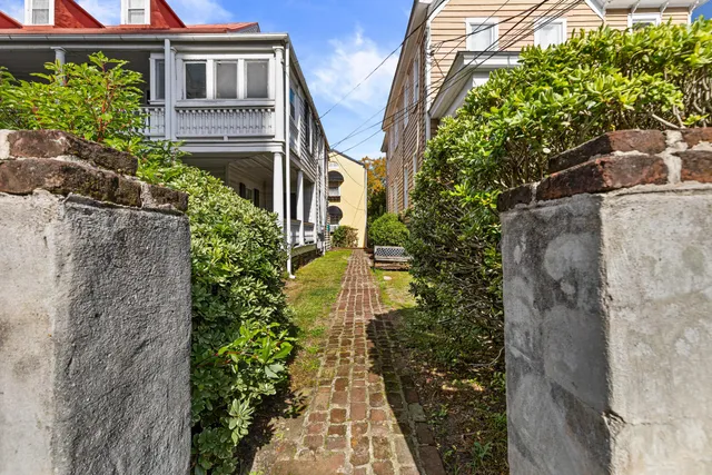 $2,650 | 24 Bee Street, Unit F, Charleston, SC 29403