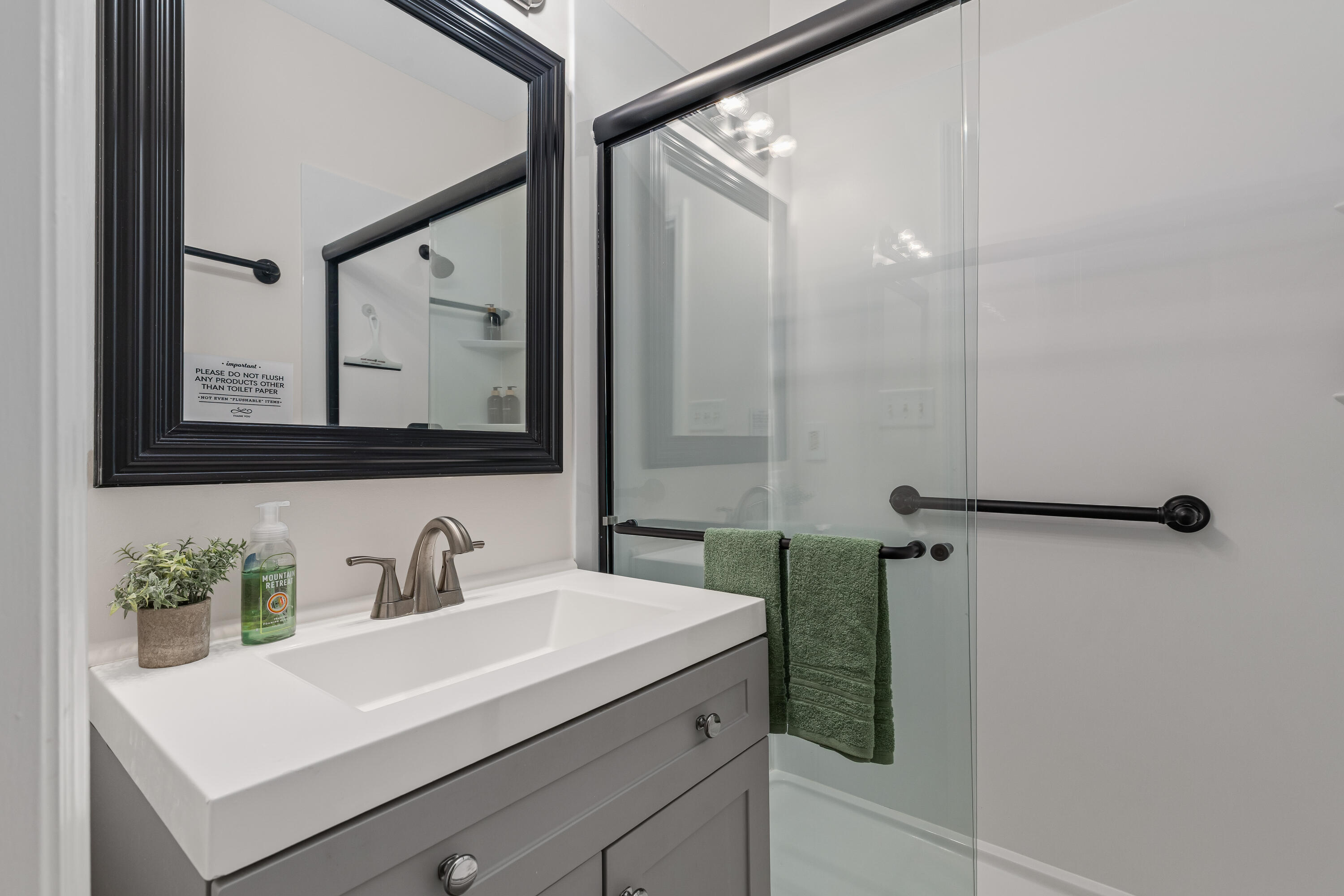 24 Bee Street, Unit F Charleston, SC 29403 - Photo 8 of 15 Renovated Bathroom