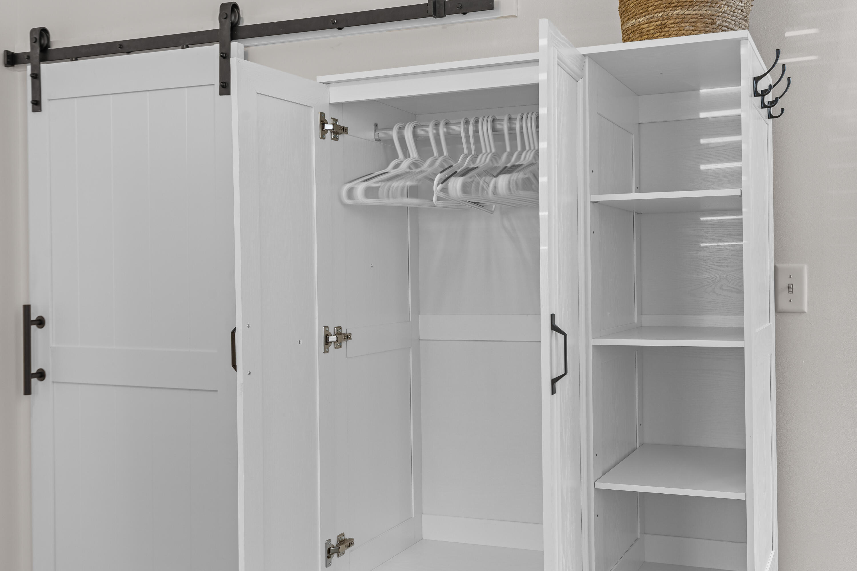 24 Bee Street, Unit F Charleston, SC 29403 - Photo 9 of 15 Armoir