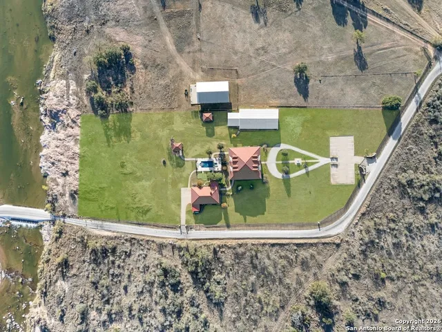 $2,650,000 | 1694 County Road 102, Llano, TX 78643