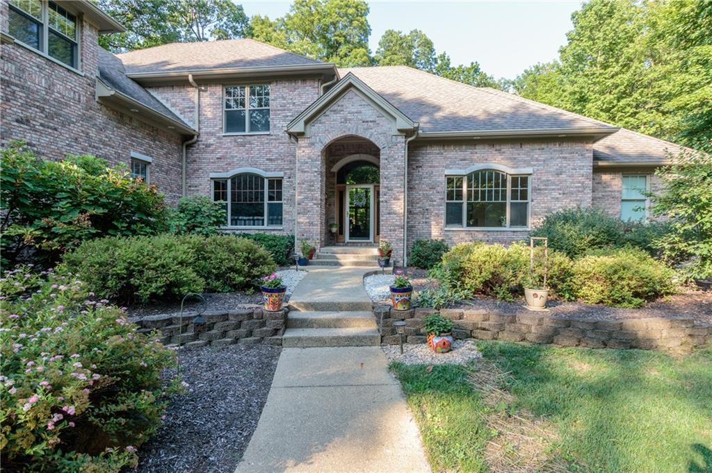 2811 South Meridian Road Greenfield, IN 46140 - Photo 2 of 47 Gallery Image 2