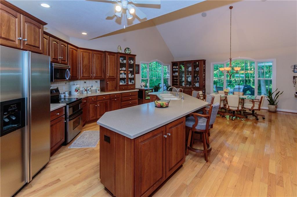 2811 South Meridian Road Greenfield, IN 46140 - Photo 11 of 47 Gallery Image 11