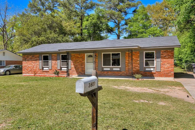 $1,350 | 3607 Massiot Drive, Augusta, GA 30906