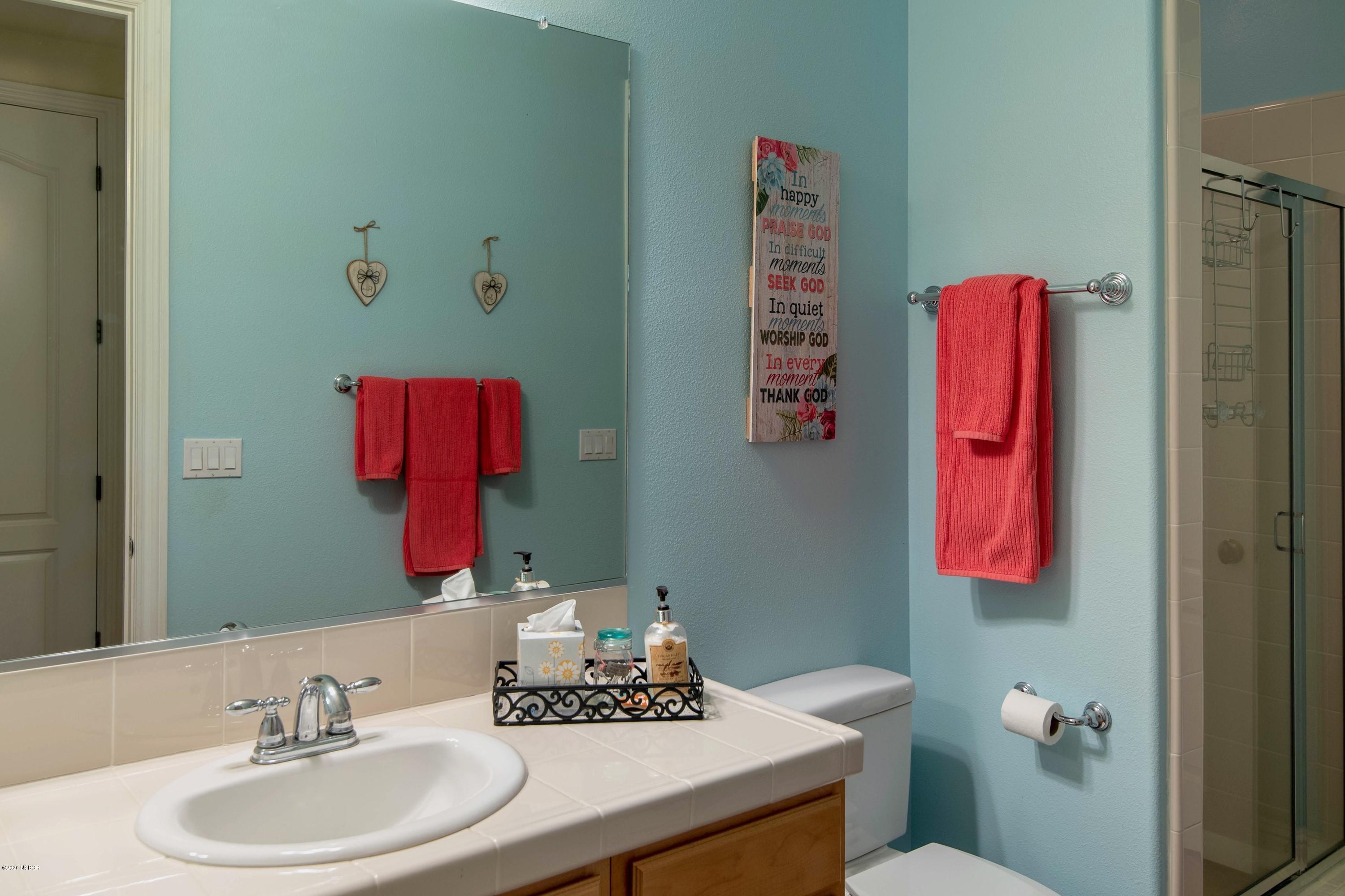 712 Tamarisk Drive Lompoc, CA 93436 - Photo 12 of 30 023_DOWNSTAIRS BATH