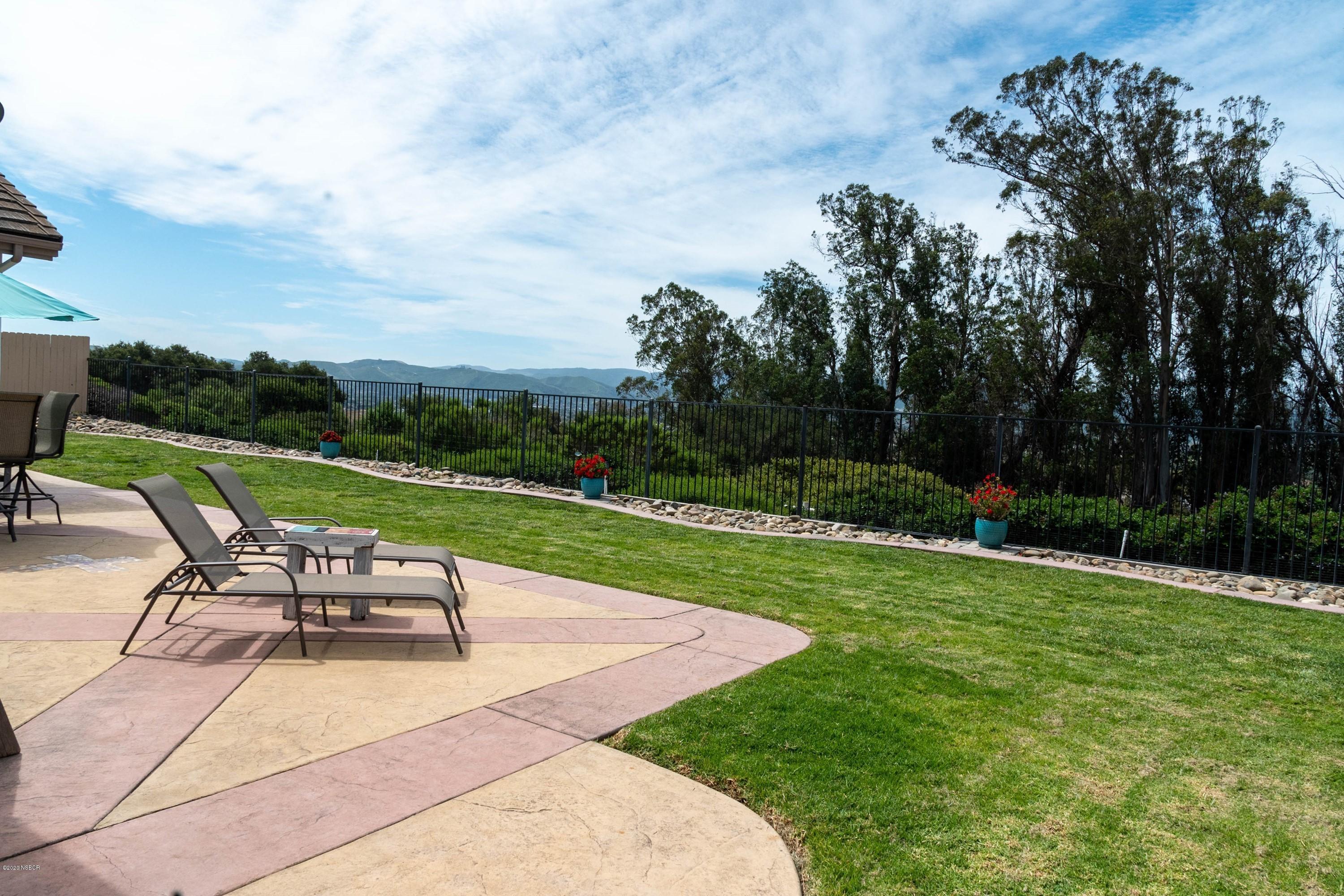 712 Tamarisk Drive Lompoc, CA 93436 - Photo 28 of 30 055_BACKYARD