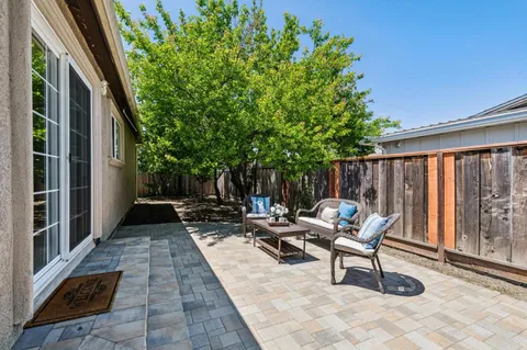 $1,098,000 | 6467 Mirabeau Drive, Newark, CA 94560