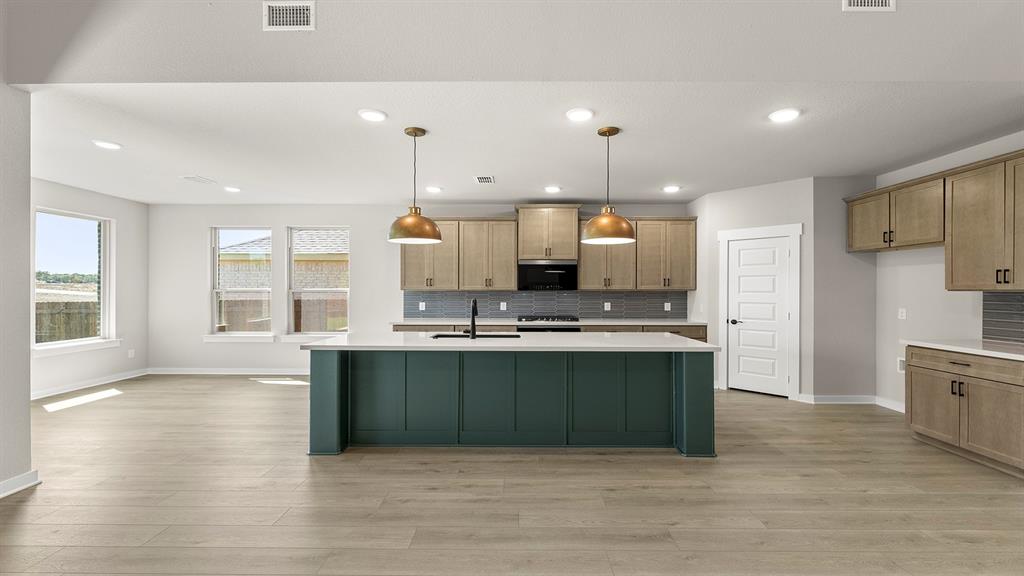 1527 Bridlepath Trail Forney, TX 75126 - Photo 9 of 33 07. 1527 Bridlepath - Kitchen