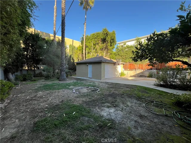 $4,495 | 14433 Greenleaf Street, Sherman Oaks, CA 91423