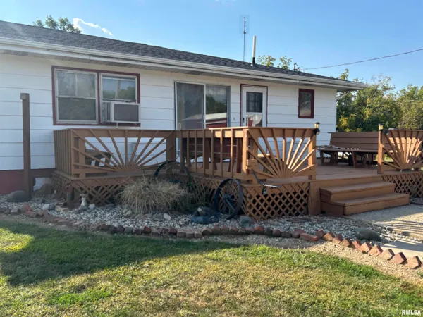 $230,000 | 10206 East County Highway, Lewistown, IL 61542