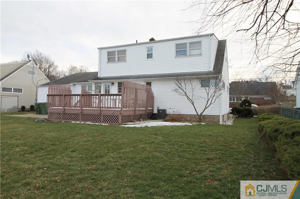25 Montview Road Edison, NJ 08837 - Photo 19 of 21 a house view with a garden space