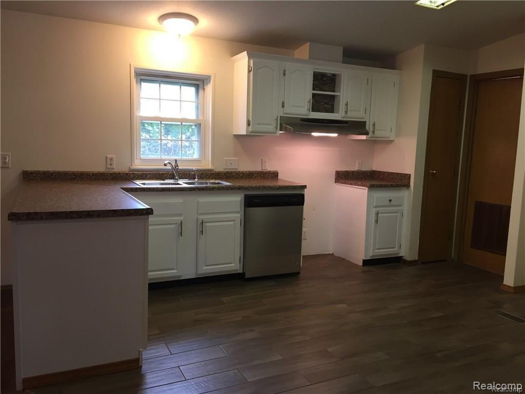 28728 Beverly Road Romulus, MI 48174 - Photo 19 of 28
