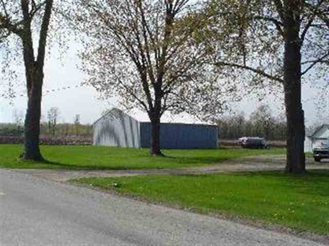 6232 Colf Road Carleton, MI 48117 - Photo 3 of 8 671564-2.JPG