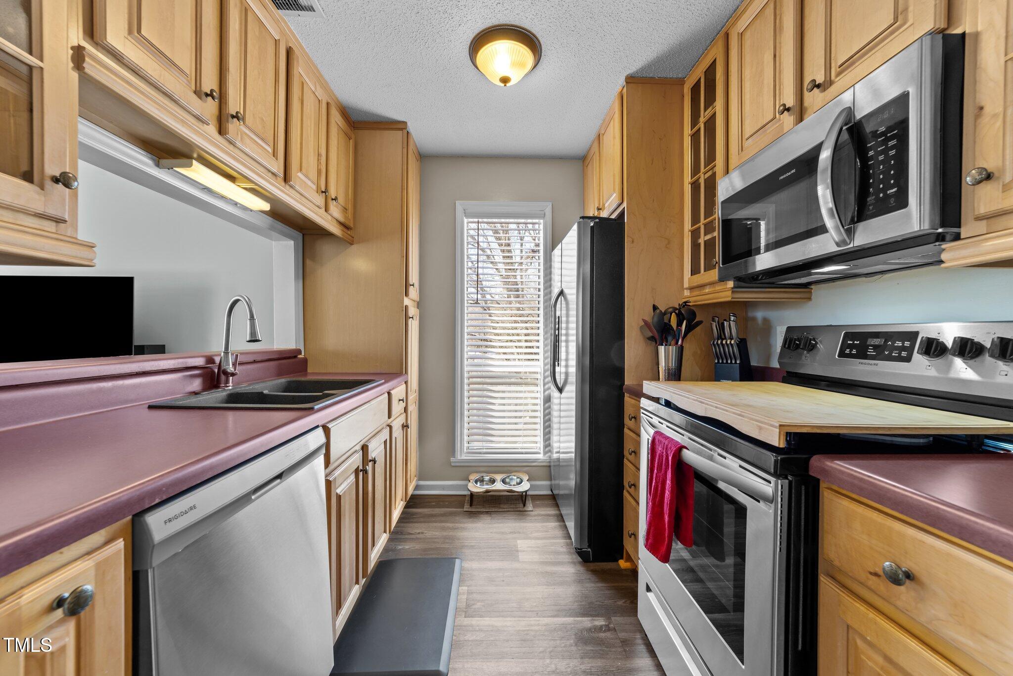 4631 Timbermill Court, Unit 301 Raleigh, NC 27612 - Photo 8 of 25 10-web-or-mls-3D5A6974