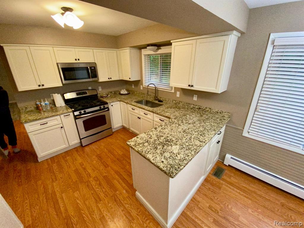 8388 32 Mile Road Washington, MI 48095 - Photo 8 of 18