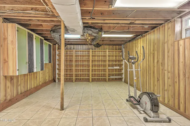 $379,900 | 15497 Porterfield Highway, Abingdon, VA 24210