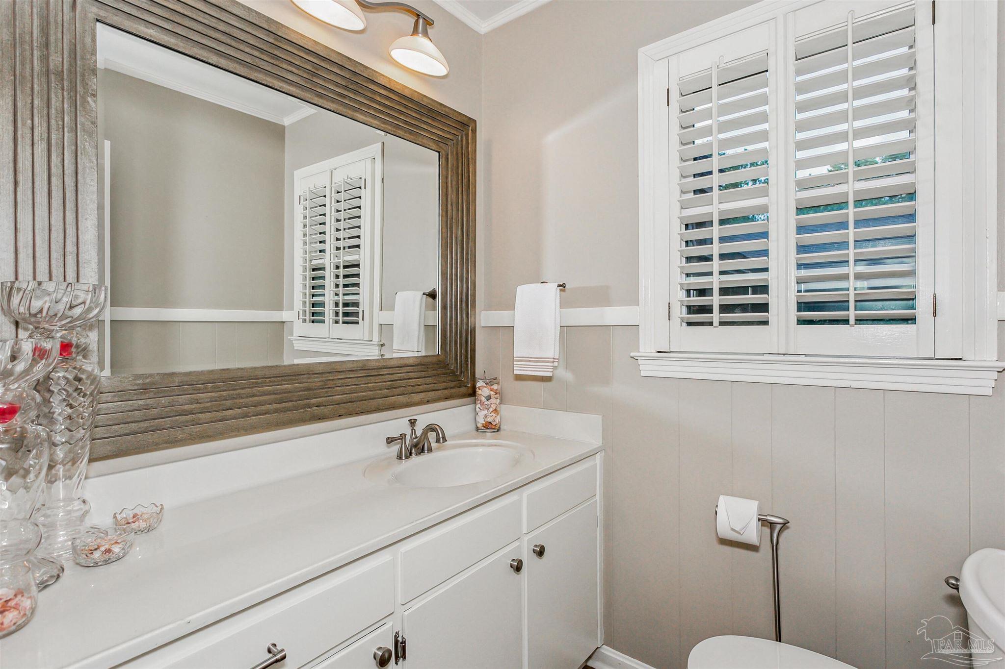 2381 Connell Drive Pensacola, FL 32503 - Photo 17 of 39