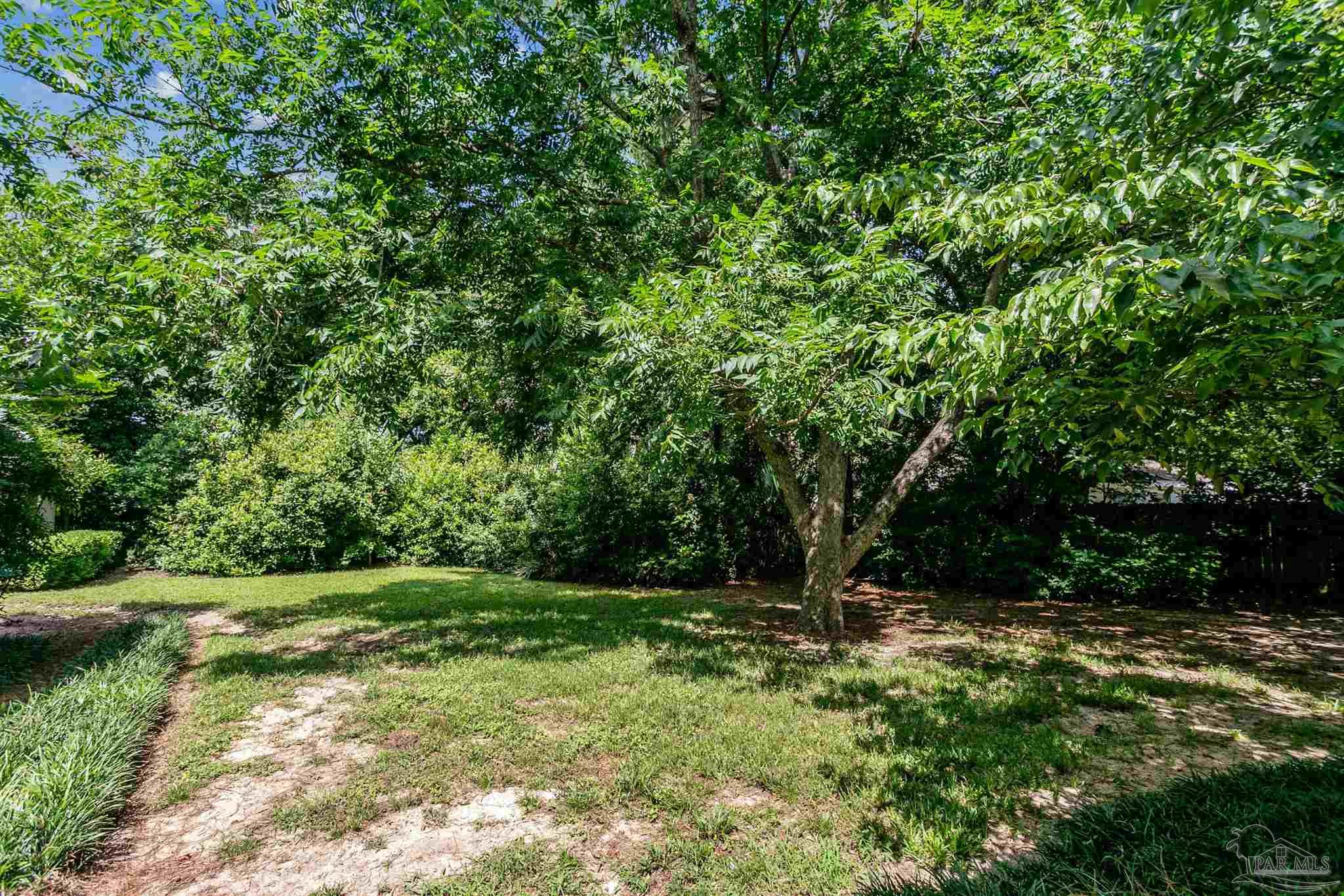 2381 Connell Drive Pensacola, FL 32503 - Photo 34 of 39