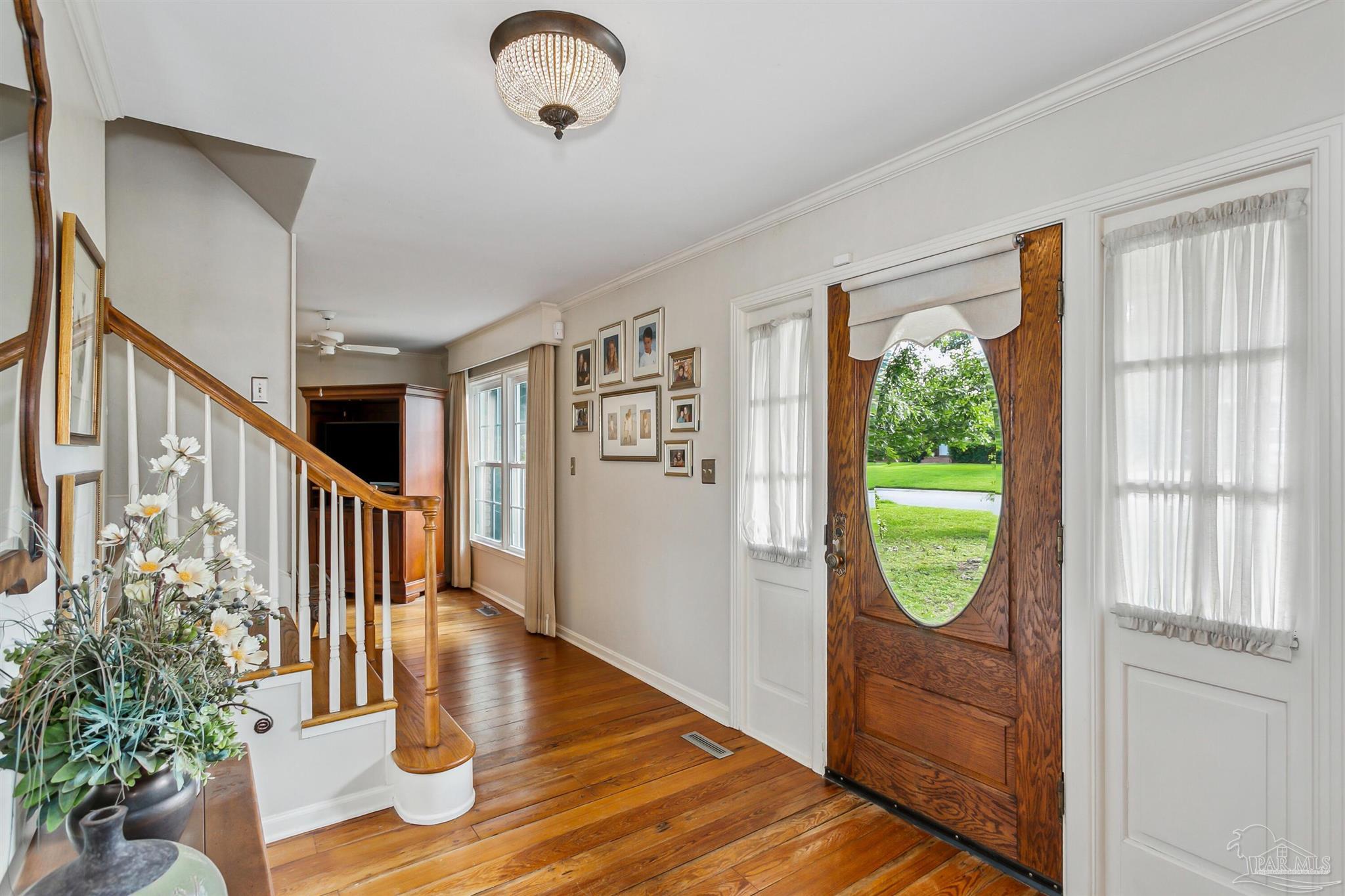 2381 Connell Drive Pensacola, FL 32503 - Photo 4 of 39