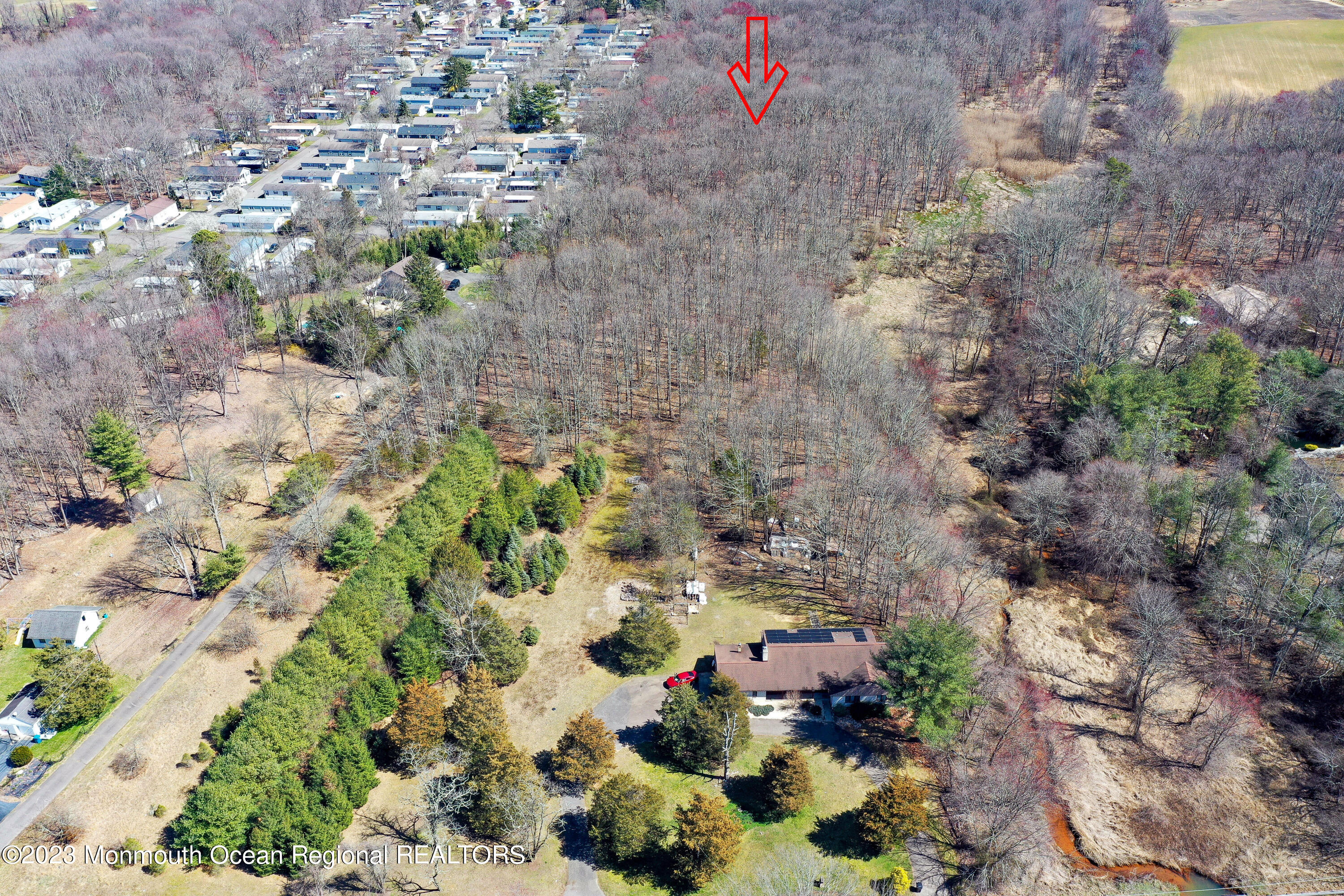 109 Crine Road Morganville, NJ 07751 - Photo 2 of 26