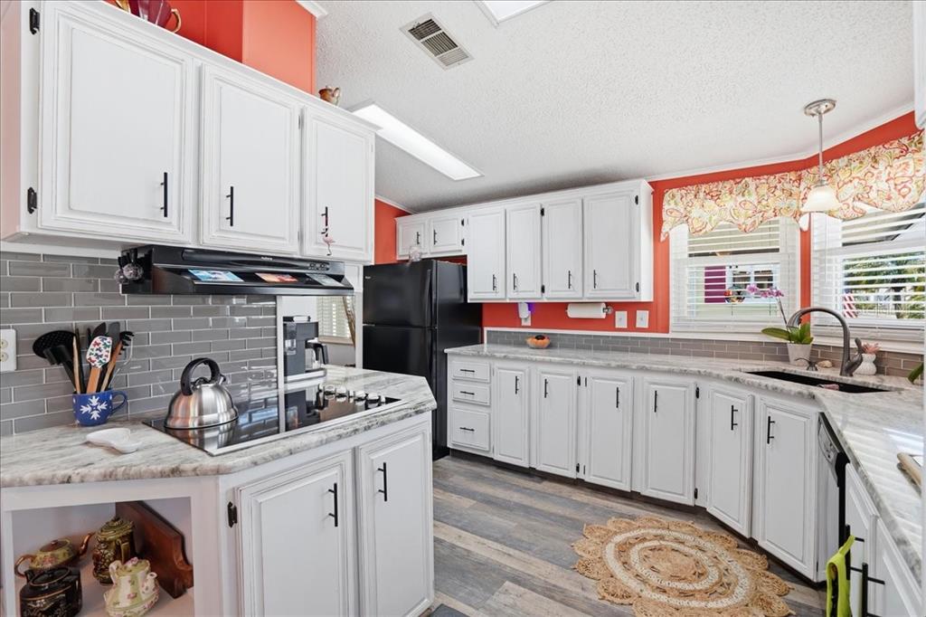 1001 Starkey Road, Unit 282 Largo, FL 33771 - Photo 15 of 38