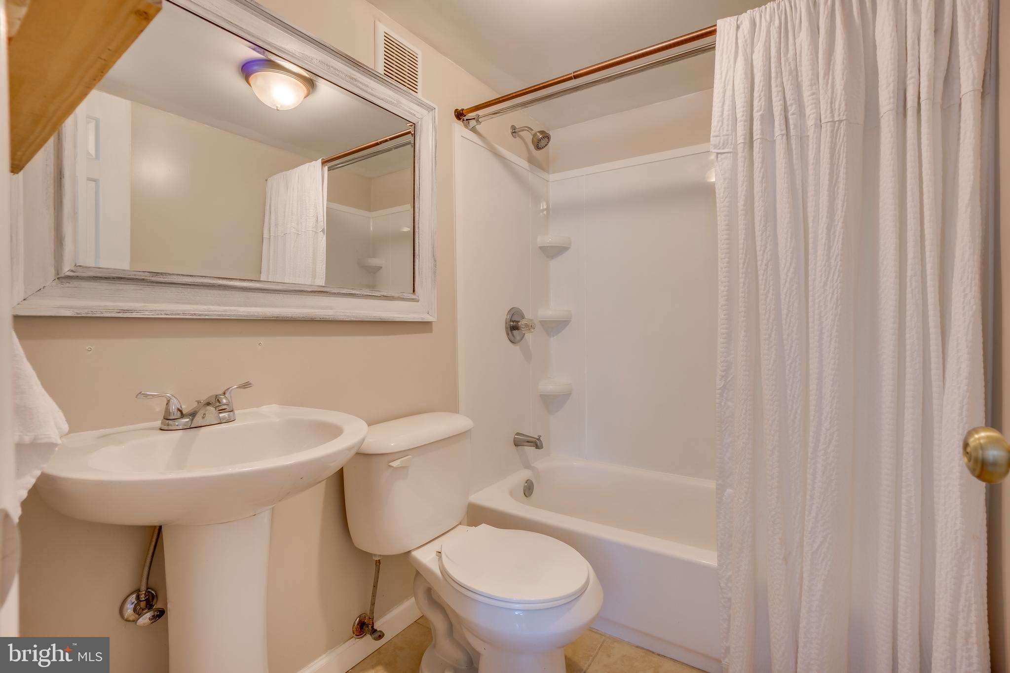 119 Fence Post Road Stafford, VA 22556 - Photo 16 of 30 Full Bath Upper Level