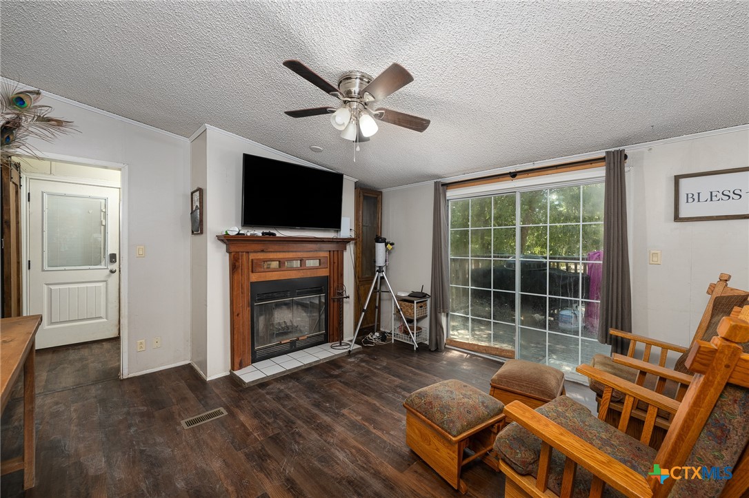 941 Shady Loop Killeen, TX 76549 - Photo 6 of 39 Gallery Image 6