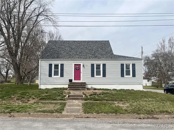 $169,500 | 201 7th Street, New London, MO 63459