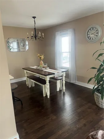 $169,500 | 201 7th Street, New London, MO 63459