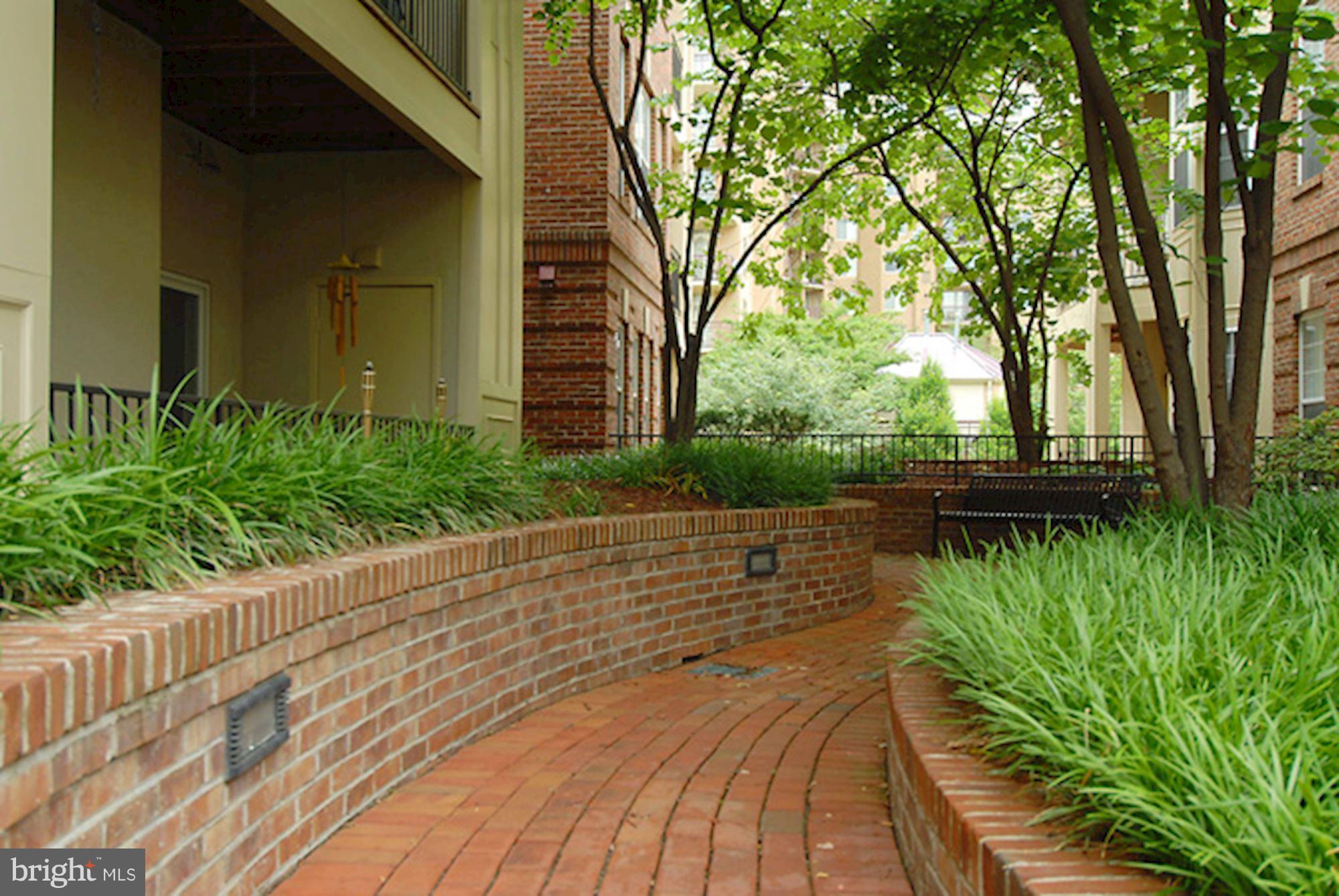 2310 14th Street North, Unit 108 Arlington, VA 22201 - Photo 22 of 22 a view of lake from a balcony