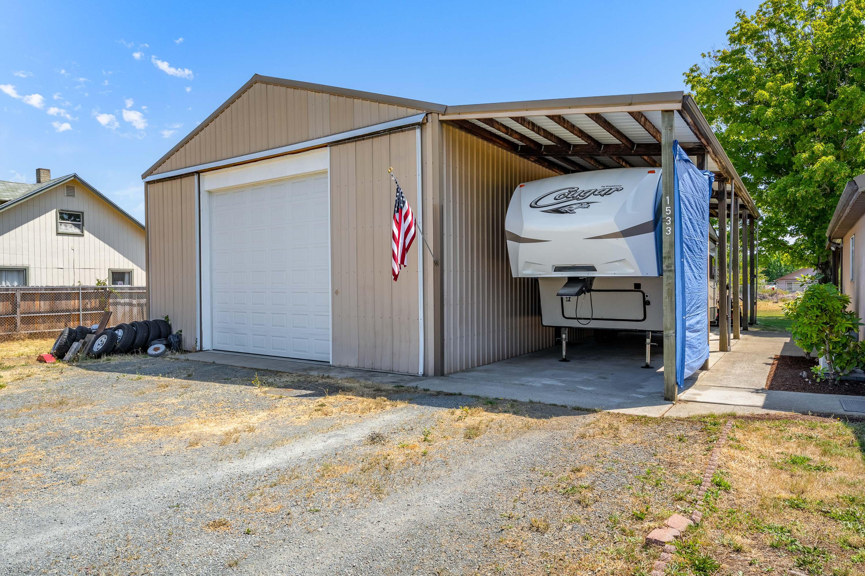 1533 Boundary Road Grants Pass, OR 97527 - Photo 16 of 26 EXT (3 of 12)