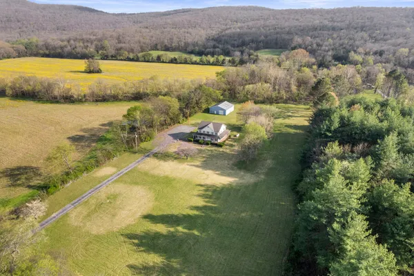 8266 Sewanee Highway, Cowan, TN 37318