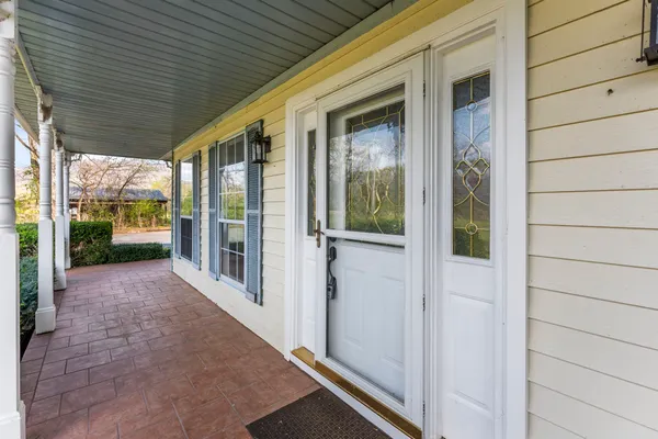 8266 Sewanee Highway, Cowan, TN 37318